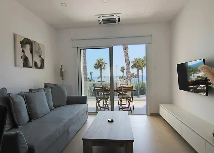 Apartamento Phaedrus Living: Seaview Luxury Flat Limnaria 151