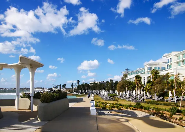 Phaedrus Living: Seaview Luxury Flat Limnaria 151