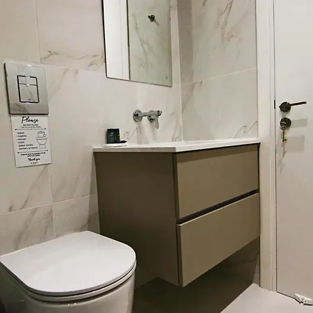 Phaedrus Living: Seaview Luxury Flat Limnaria 151 *