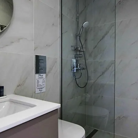 Daire Phaedrus Living: Seaview Luxury Flat Limnaria 151 Pafos