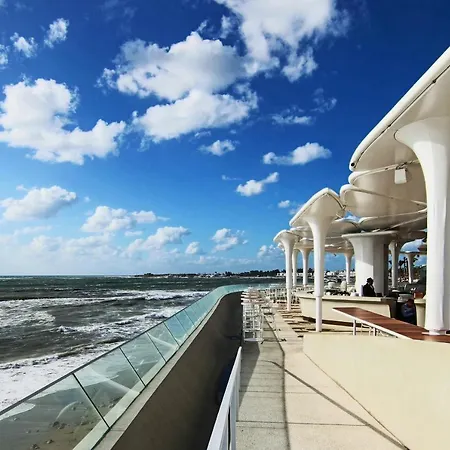 Daire Phaedrus Living: Seaview Luxury Flat Limnaria 151 *