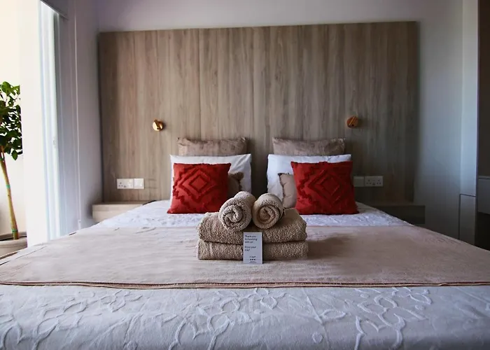 Phaedrus Living: Seaview Luxury Flat Limnaria 151 * Pafos