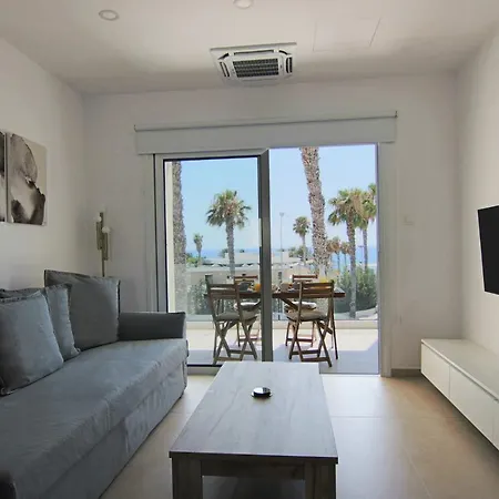 Apartment Phaedrus Living: Seaview Luxury Flat Limnaria 151