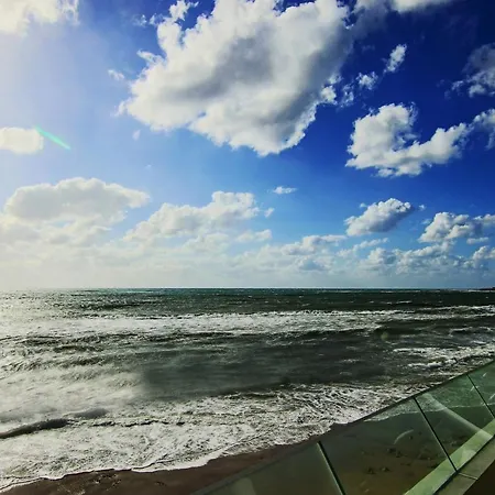 アパート Phaedrus Living: Seaview Luxury Flat Limnaria 151 *